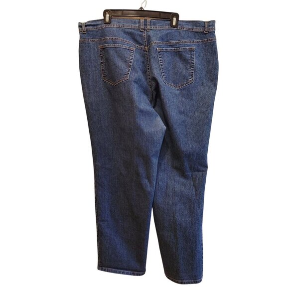 Gloria Vanderbilt Size 22W 43x29 Amanda High rise Straight Leg Med wash Jeans - Picture 3 of 12